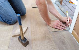 pose de parquet stratifié